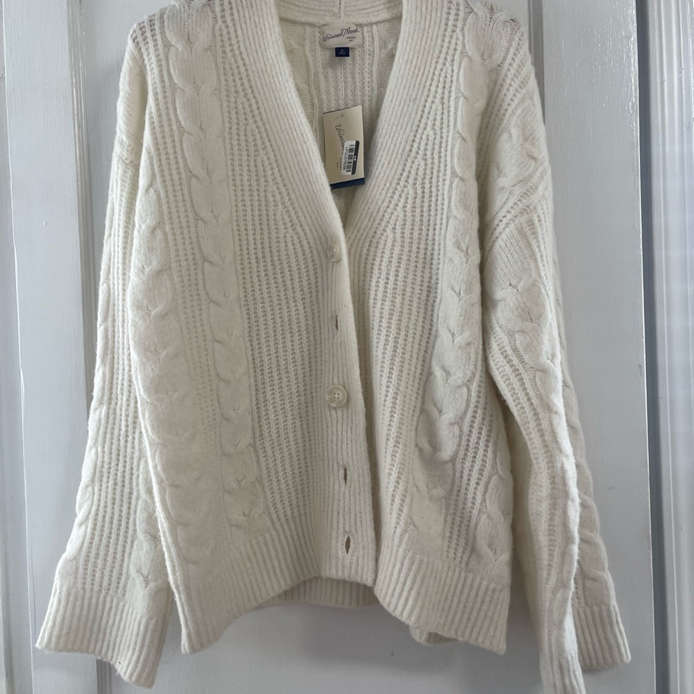 Women's Cream Cable Knit Sweater